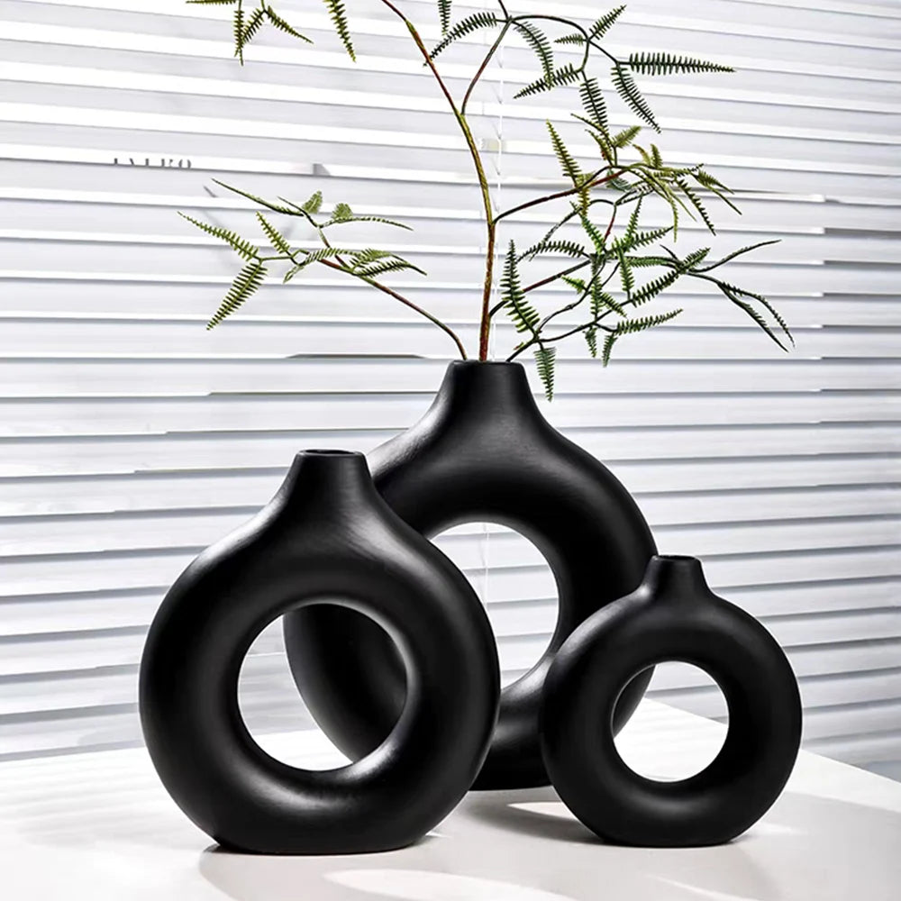 1pcs Black Nordic Ceramic Vase Circular Hollow Donuts Flower Pot