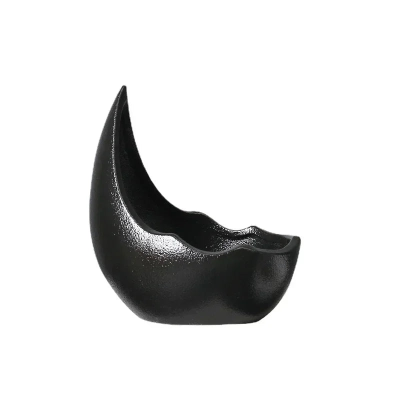 Rhinoceros Horn Shape Ceramic Flower Pot