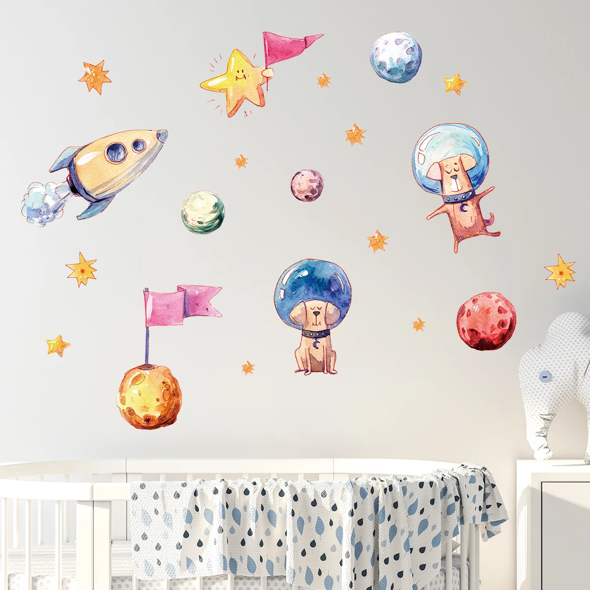 1Pc Cartoon Astronaut Moon Planet Glowing Wall Stickers