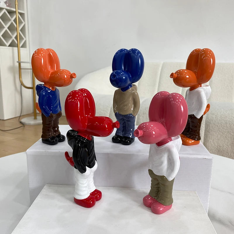 Pocket Balloon Dog Figure