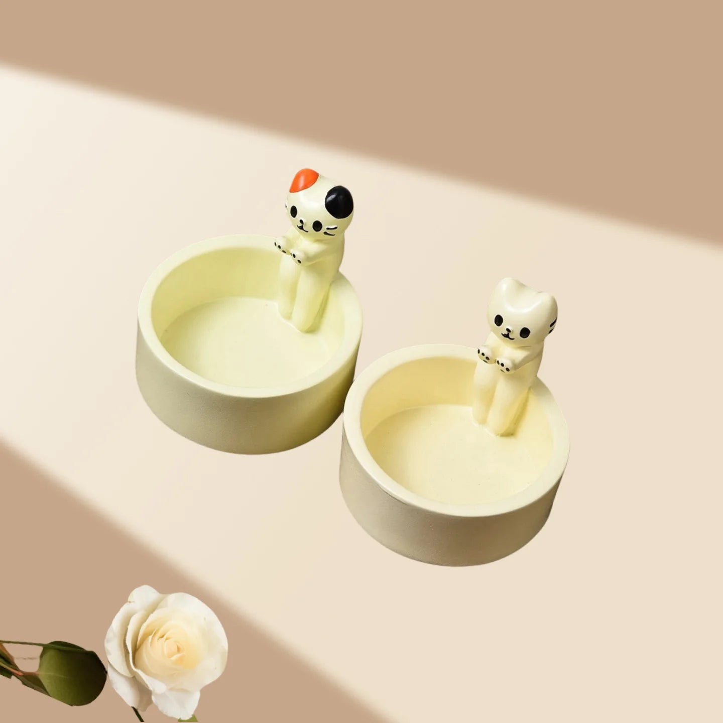 Cartoon Cat Candle Holder