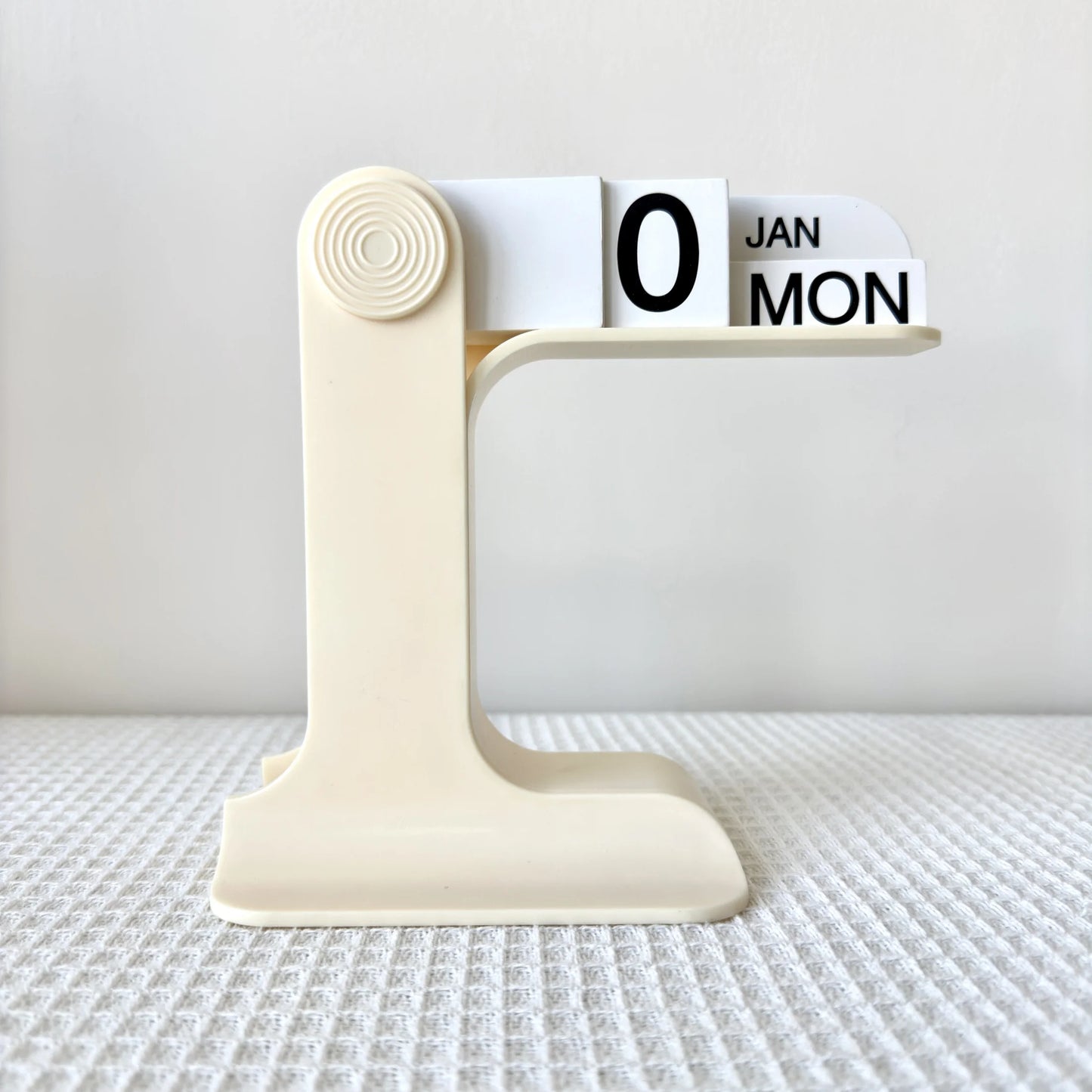 Minimalist Style Plastic Creative Perpetual Calendar