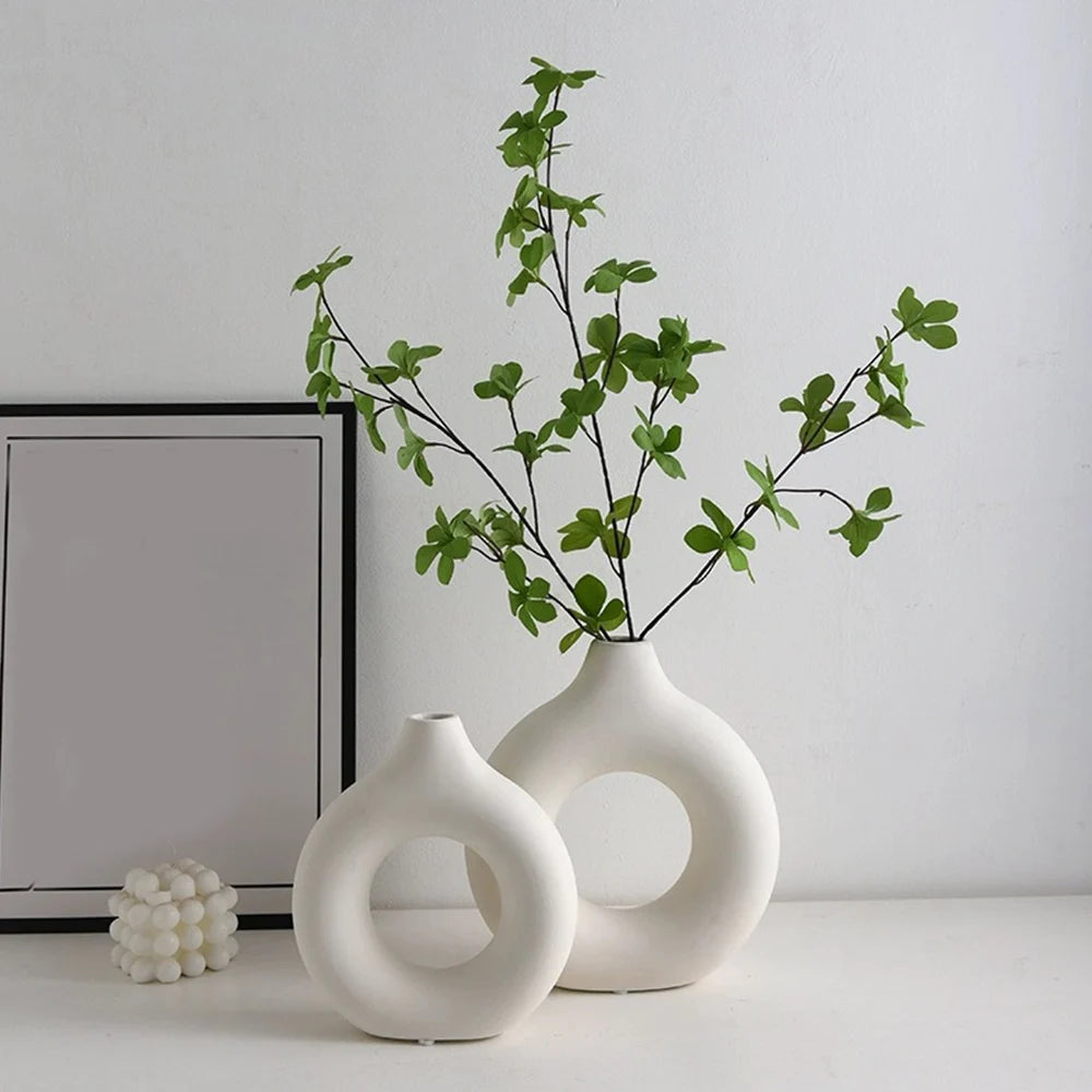 1pcs Black Nordic Ceramic Vase Circular Hollow Donuts Flower Pot